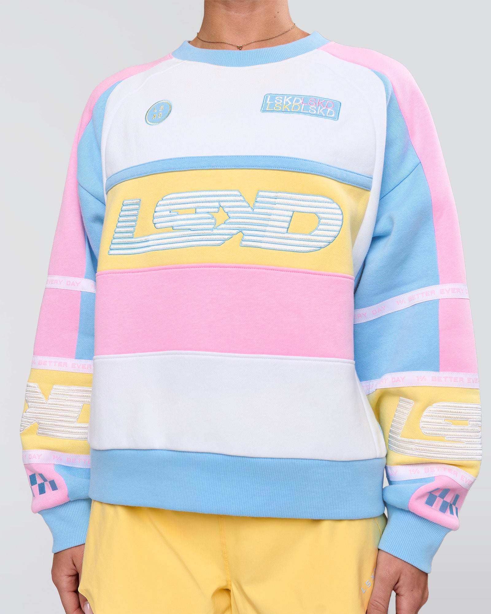 Woman wearing Power Sweater - Pink Rose-Lemon | Model:Issy | Size:XS
