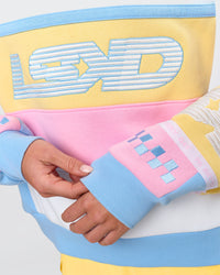 Woman wearing Power Sweater - Pink Rose-Lemon | Model:Issy | Size:XS | Thumbnail Index: 7