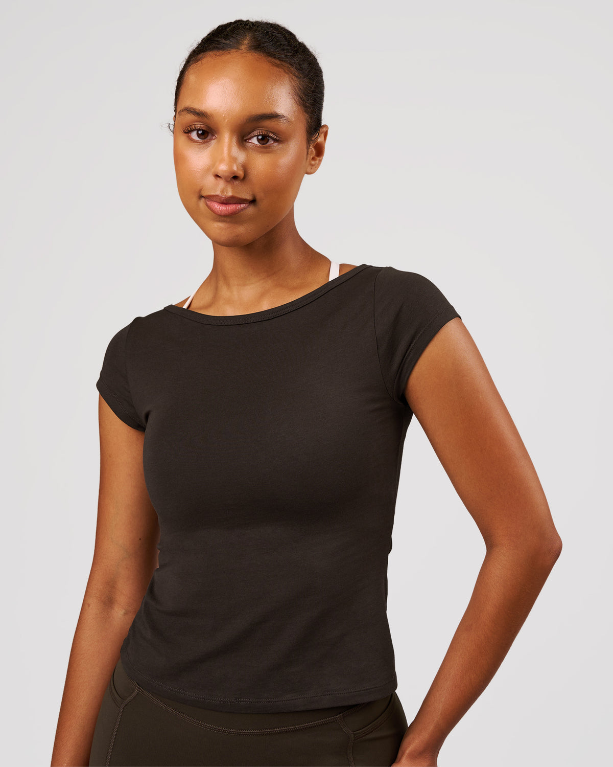 Woman wearing Boatneck FLXCotton Baby Tee - Ground Coffee | Model:Jordan | Size:XS