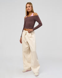Woman wearing Bree Barrel Fleece Track Pant - Vanilla Bean | Model:Taneisha | Size:XS | Thumbnail Index: 15