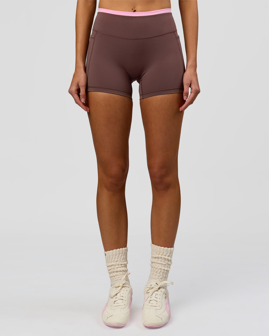 Woman wearing Bree Fusion High-Rise 4" Short Pockets - Cocoa Powder-Pink Rose | Model:Taneisha | Size:XS - view 18