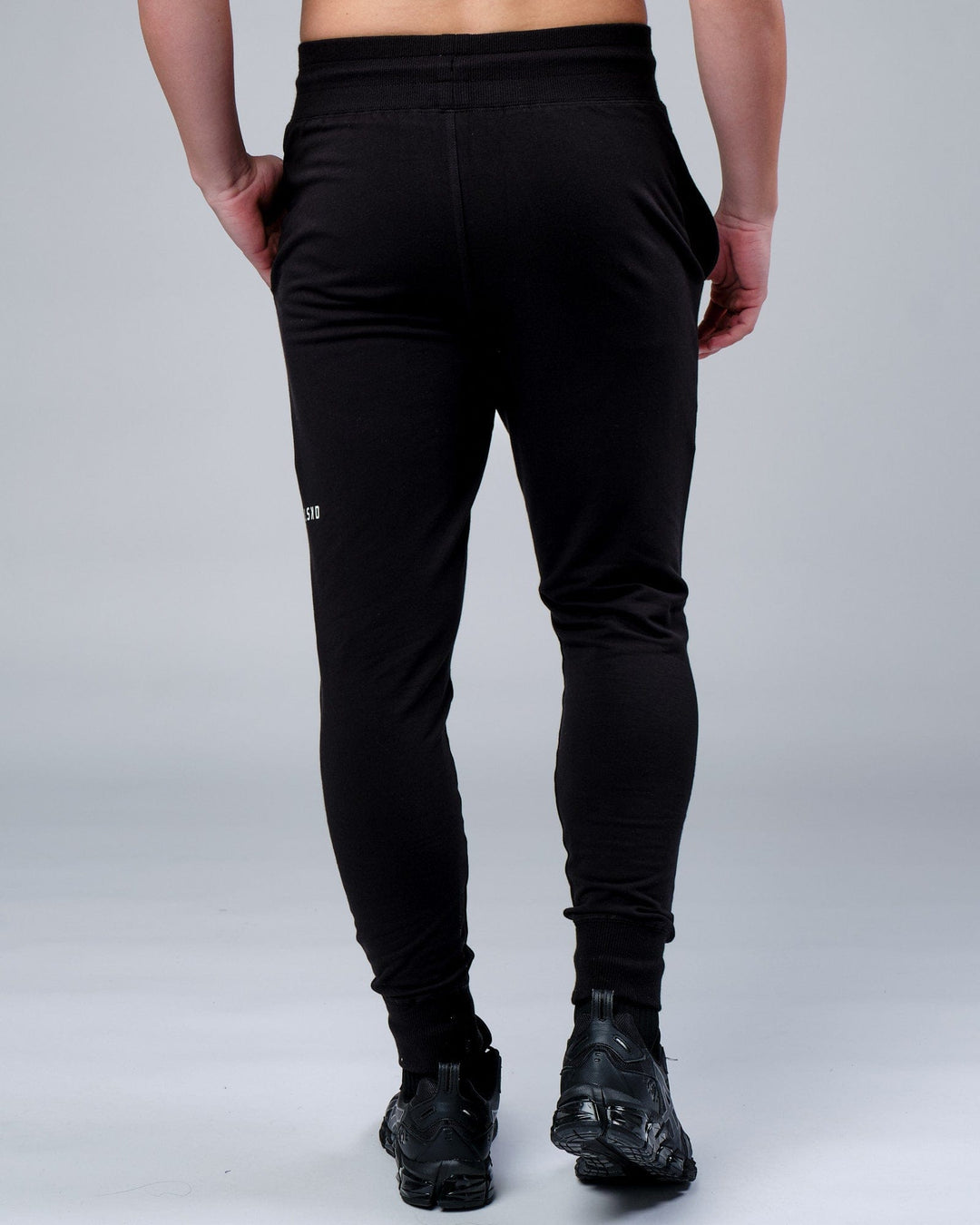Unisex Rival FLXFleece Track Pants - Black