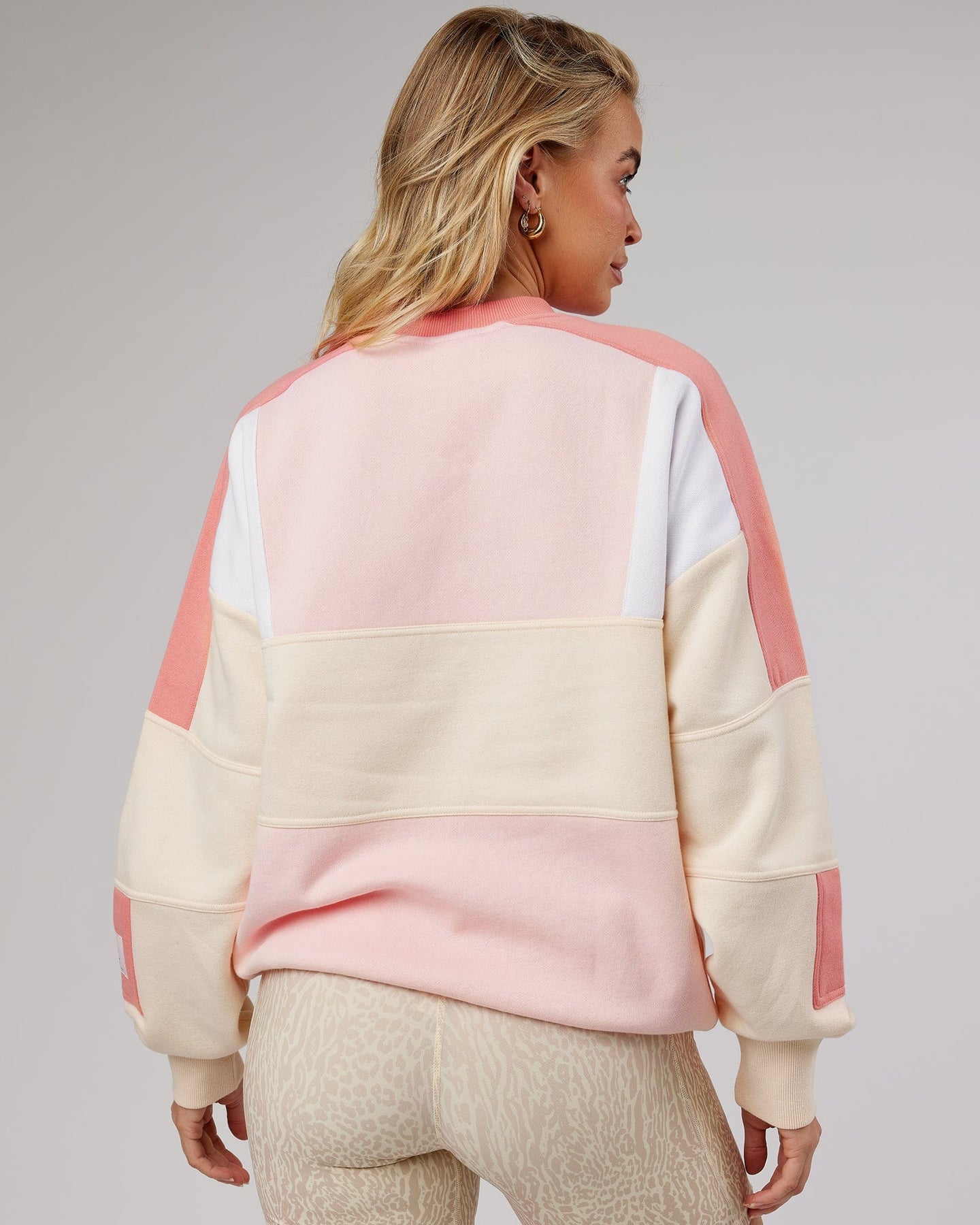 Peach deals oversized sweater