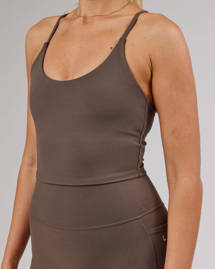Determined Shelf Sports Tank - Mocha