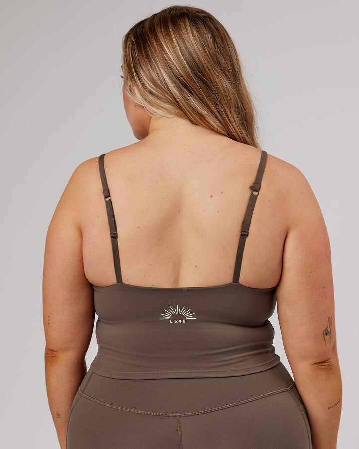 Determined Shelf Sports Tank - Mocha