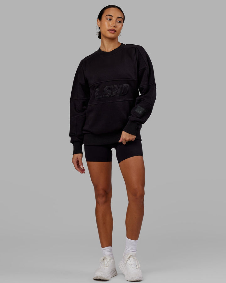 Woman wearing Unisex Slam Sweater Oversize - Black-Black