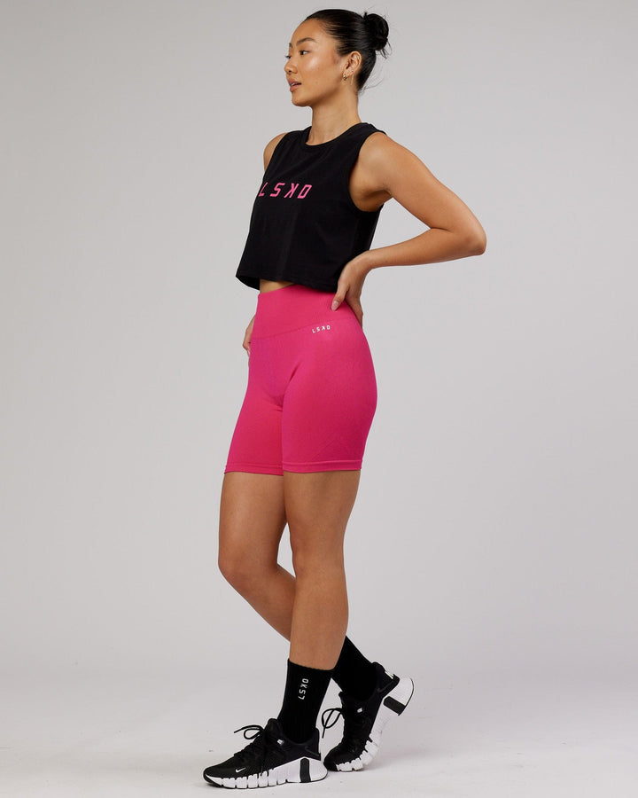 Woman wearing Agile FLXCotton Tank - Black-Magenta