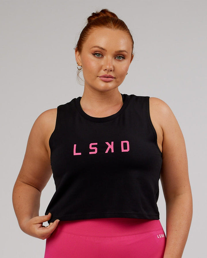 Woman wearing Agile FLXCotton Tank - Black-Magenta