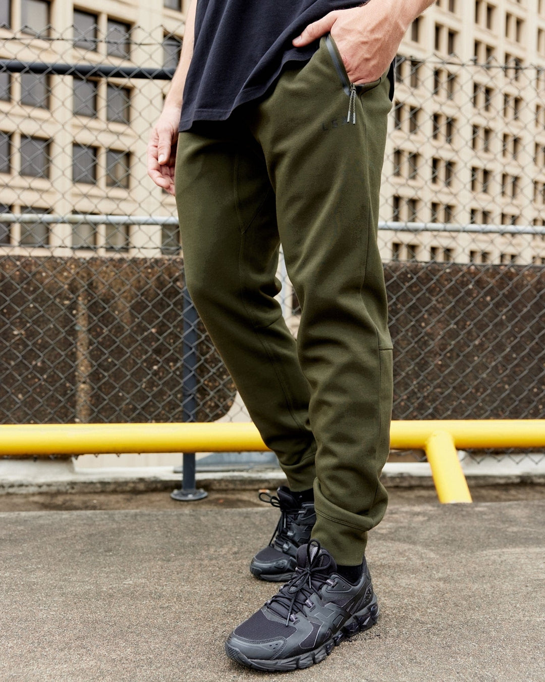 Athlete ForgedFleece Zip Track Pants - Forest Night