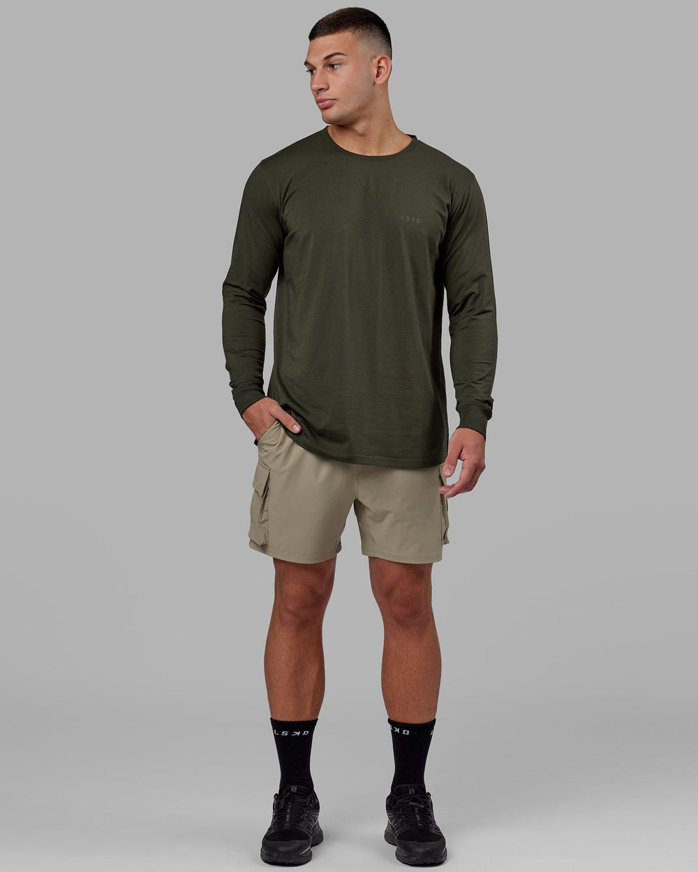 Man wearing Energy Stretch Performance Cargo Short - Laurel Oak