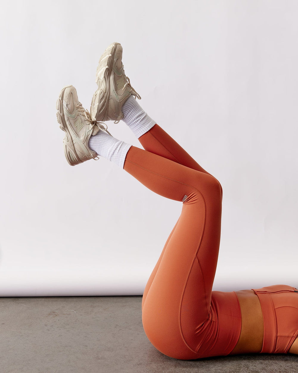 Woman wearing Fusion Full Length Tight - Auburn