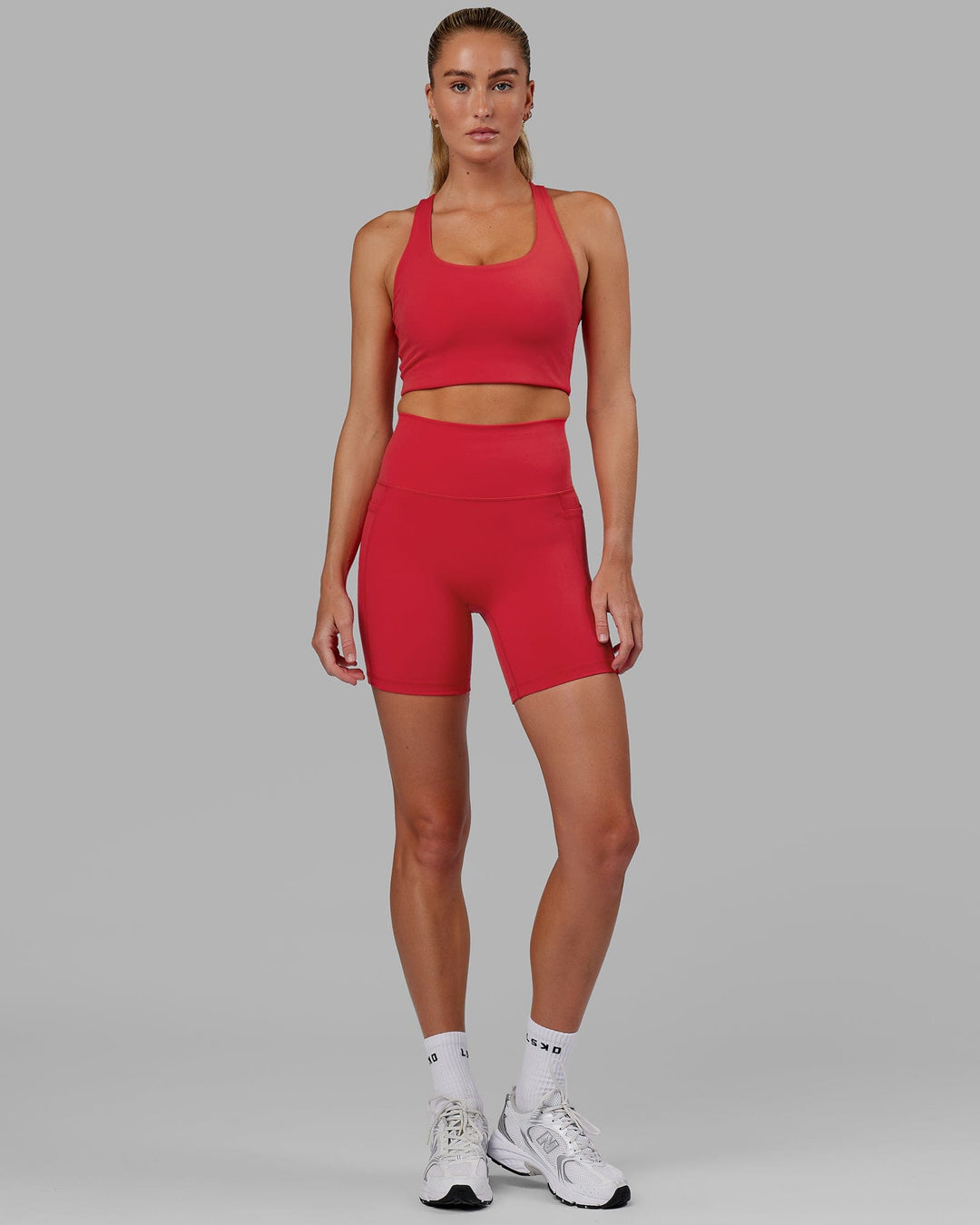 Woman wearing Fusion Mid Short Tight - Scarlet