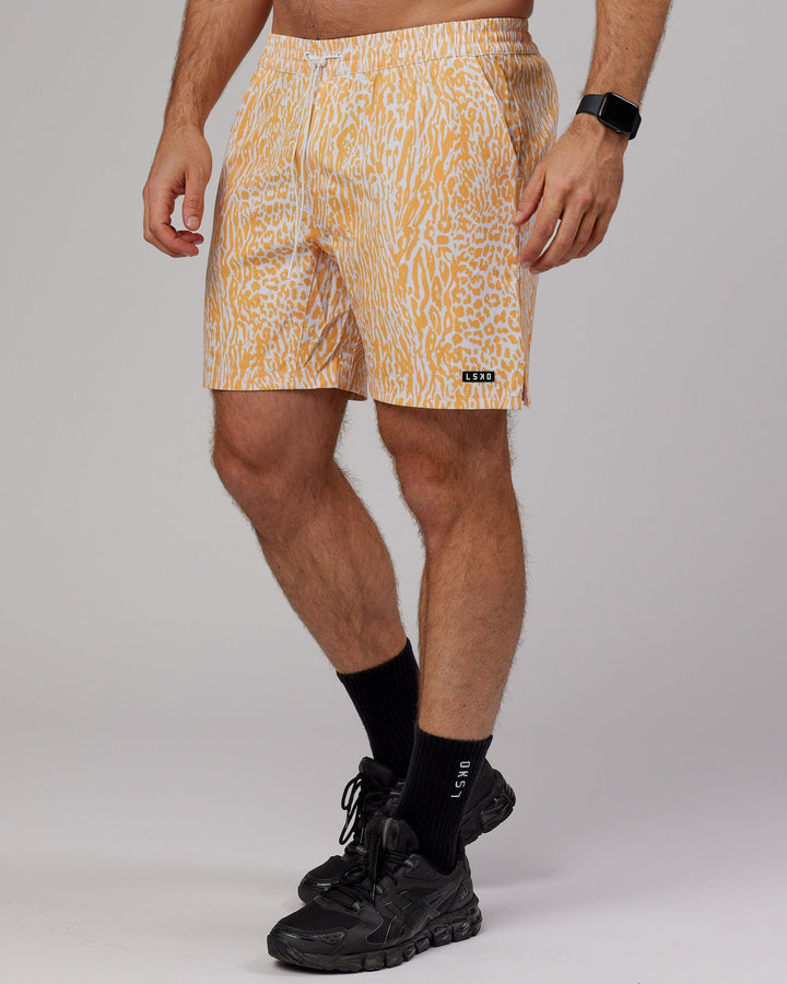 Man wearing Hunter Performance Short - Warm Apricot