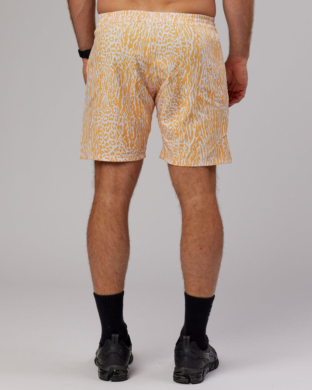 Man wearing Hunter Performance Short - Warm Apricot