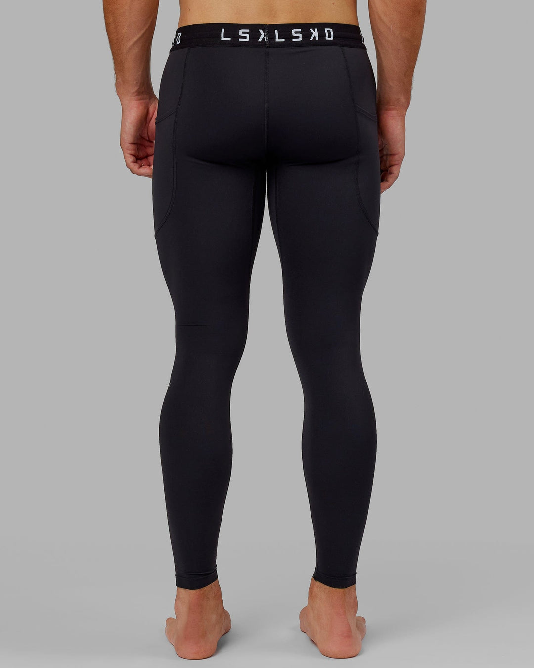 Man wearing Mens Perform Full Length Tight - Black