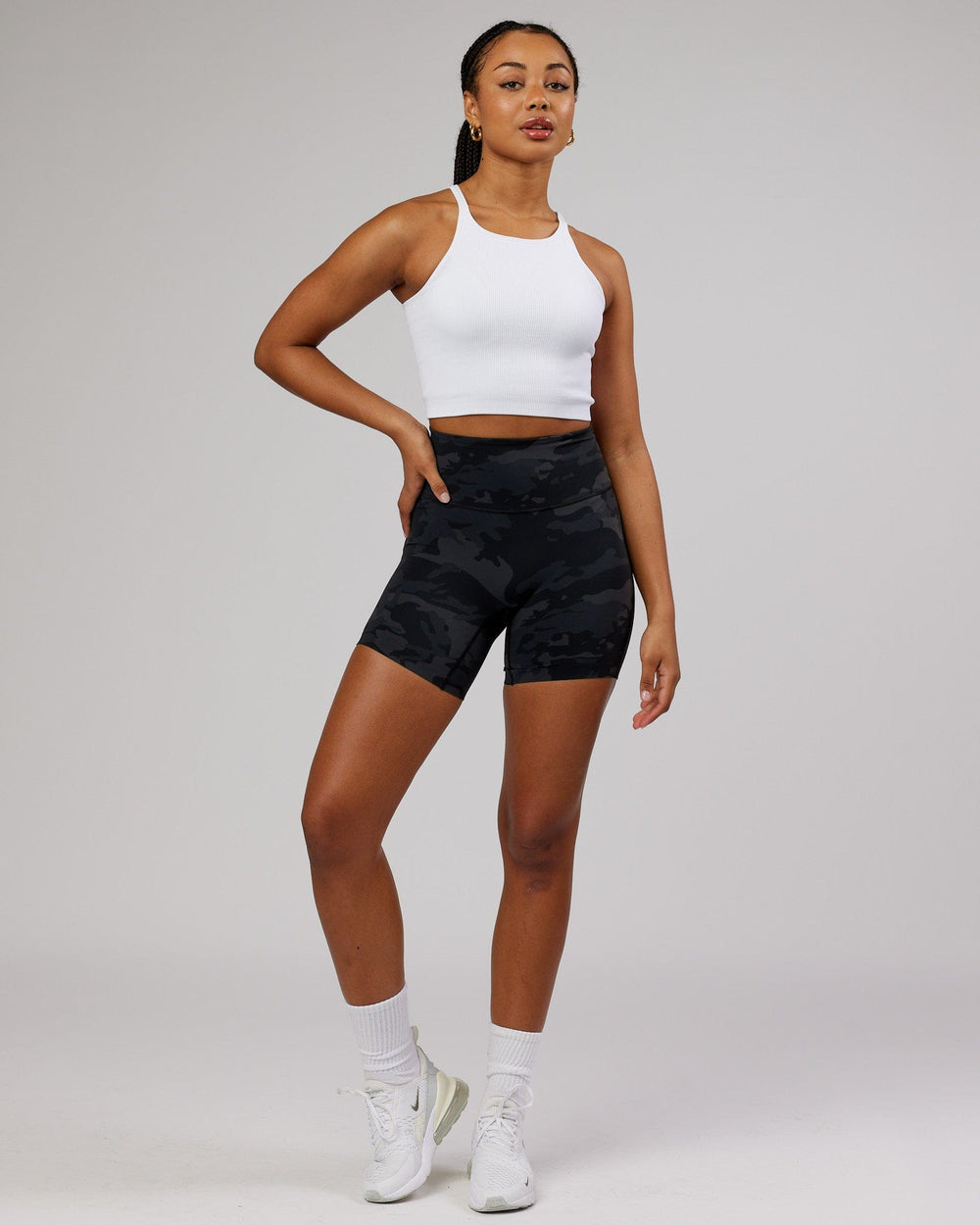 Minimal Seamless Crop Ribbed Tank - White