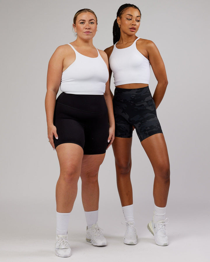 Minimal Seamless Crop Ribbed Tank - White