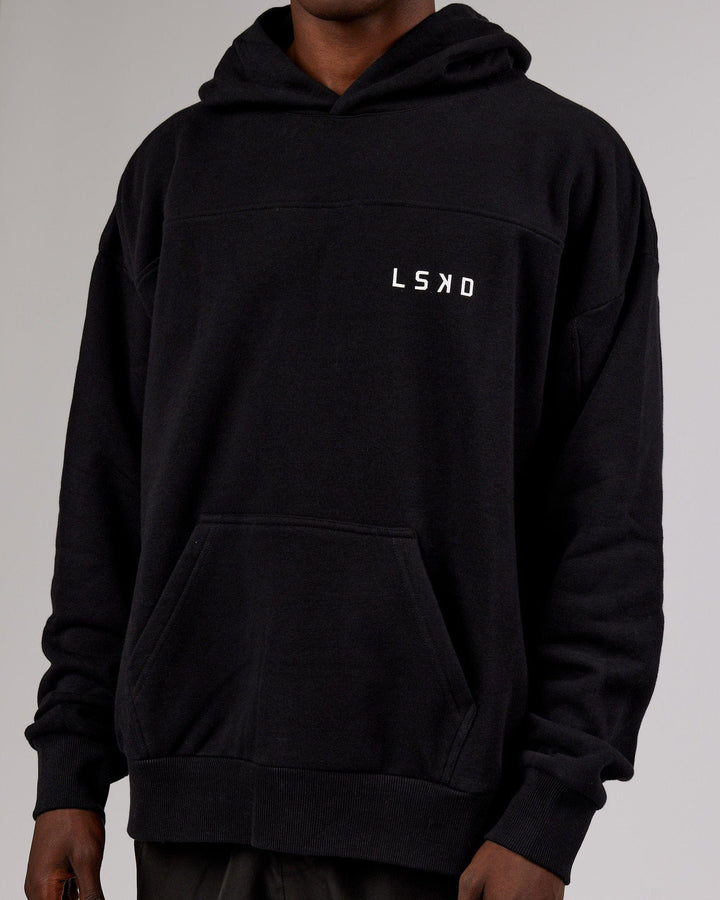 Man wearing Unisex Mode Hoodie Oversize - Black